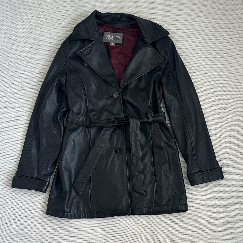 Vintage Wilson’s 100% Leather Belted Jacket Black Size Medium